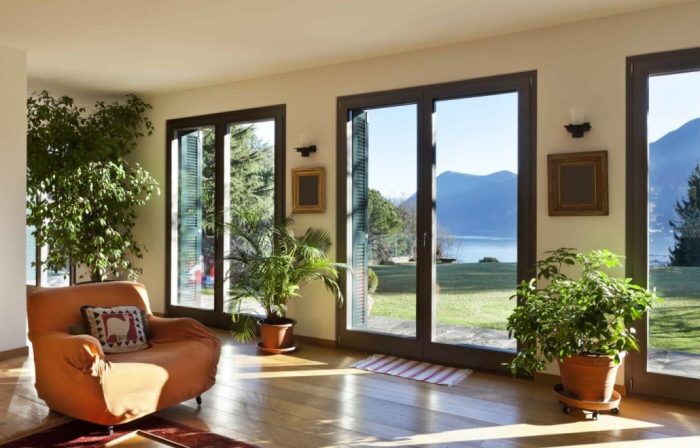 پنجره های مناسب برای گیاهان آپارتمانی