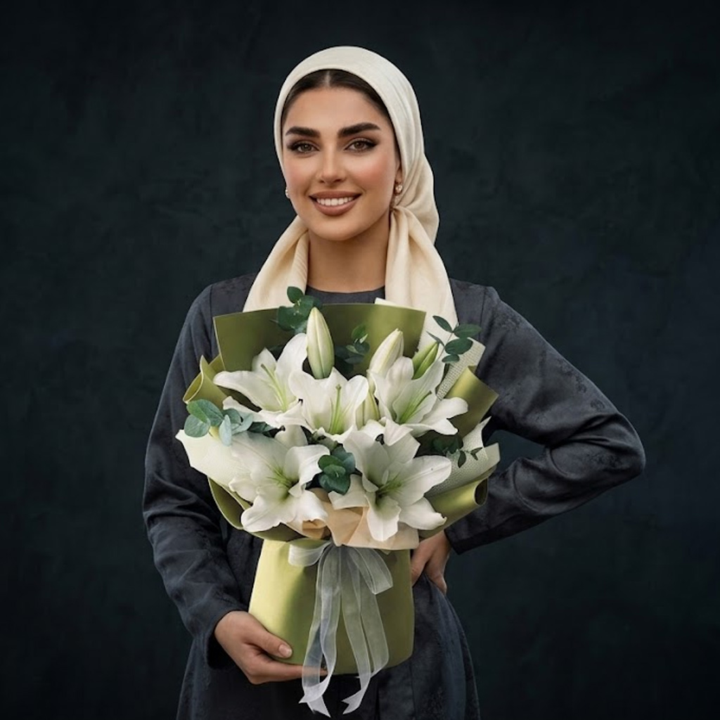 77 دسته گل لوکس 120 - Image 1